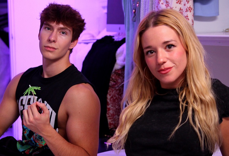 Behind the scenes on the set of Coffee Shop Girl — photo 16 of 18